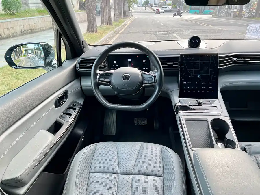 900x675_0_q87_c42_autohomecar__ChxpWGkqg5yAfEMlAAv5NTWPm64167.jpg.webp Used NIO ES8 2022 75kWh six-seater version