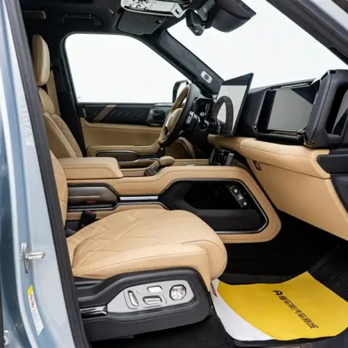 900x675_0_q87_c42_autohomecar__ChxpWGkqtSyAPT5zAAGrN_c8LvQ427.jpg.webp Used BYD Leopard 8 2025 Zhiyong flagship version 7 seats