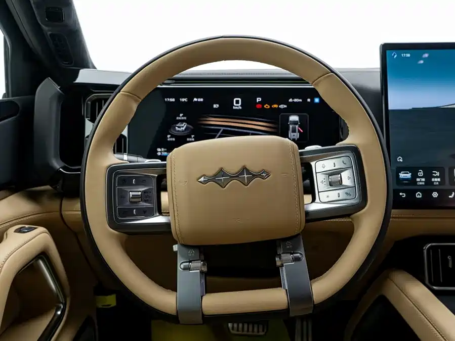 900x675_0_q87_c42_autohomecar__ChxpWGkqtSyAebJWAAF0GjL5_Bc533.jpg.webp Used BYD Leopard 8 2025 Zhiyong flagship version 7 seats