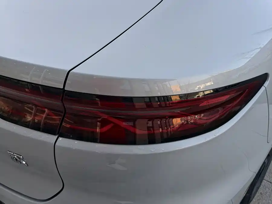 900x675_0_q87_c42_autohomecar__ChxpWGkqteWASf5tAAIKUolYNvY092.jpg.webp Used BYD Han 2024 DM-i Honor Edition 121KM Premium Type