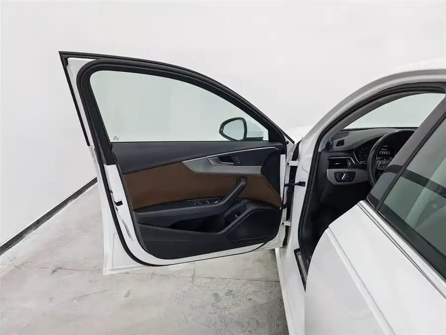 Used Audi A4L 2019 40 TFSI Enterprising National V