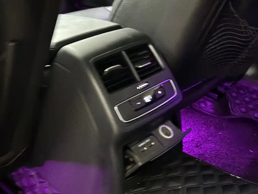 Used Audi A4L 2019 45 TFSI quattro personalized sports version National V