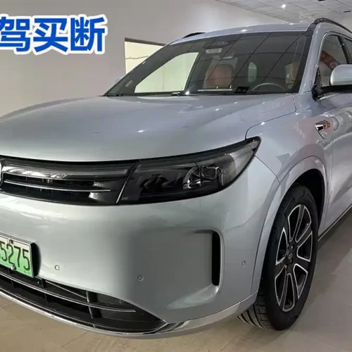 900x675_0_q87_c42_autohomecar__ChxpWGktDomAAvLtAAH6C_vVynU171.jpg.webp Used HUAWEI AITO M7 2024 1.5T Intelligent Driving Four-wheel Drive Pro Version 5 Seats