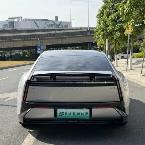 900x675_0_q87_c42_autohomecar__ChxpWGktXJ2ALJQPAAyGlQrUPCM280.jpg.webp Used Xpeng P7 2025 702 Long Battery Life Ultra