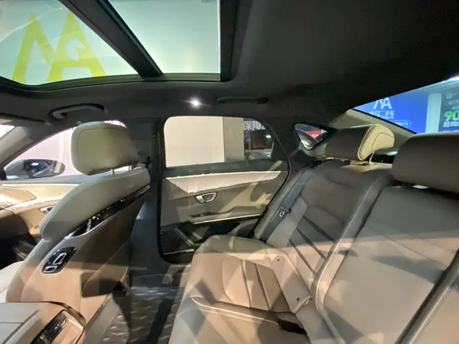 900x675_0_q87_c42_autohomecar__ChxpWGktYNaAV9jYAAdUzNOMGJA121.jpg.webp Used BYD Han 2020 DM four-wheel drive performance version luxury model