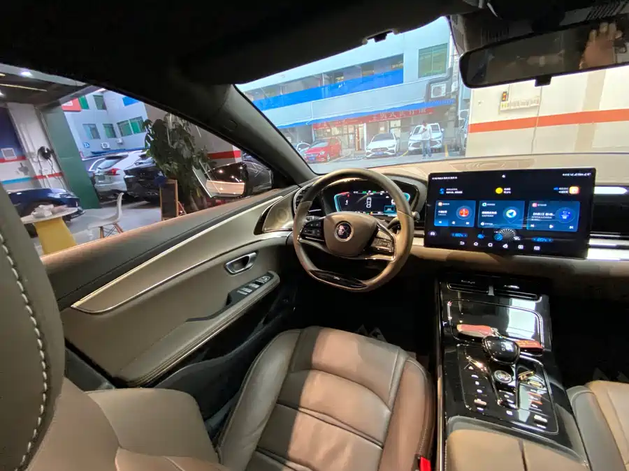 900x675_0_q87_c42_autohomecar__ChxpWGktYNiAcpCiAAg7PV7AhKg923.jpg.webp Used BYD Han 2020 DM four-wheel drive performance version luxury model