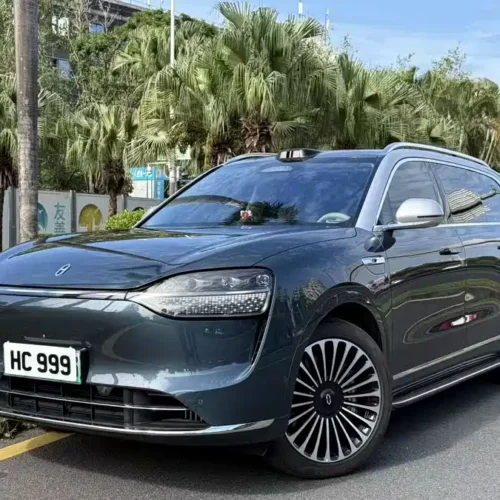 900x675_0_q87_c42_autohomecar__ChxpWGkuoUSAeOeYAAlZQN5fL7Q314.jpg.webp Used AITO M9 2024 extended range Ultra version 42kWh 6-seater version