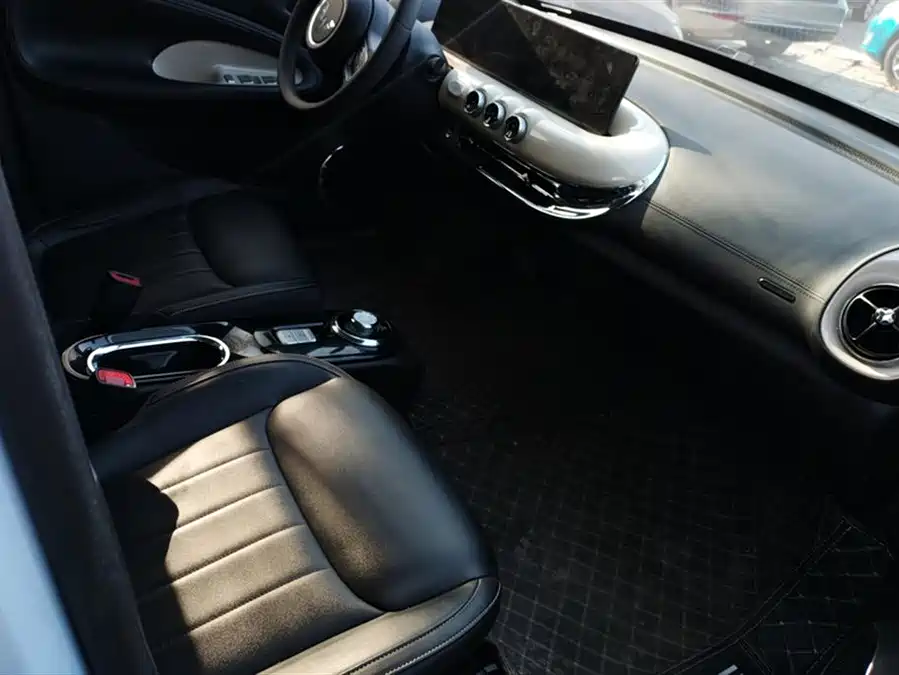 900x675_0_q87_c42_autohomecar__ChxpWGkuvQ6AZsLBAAFK3Lf48Po560.jpg.webp Used Wuling Bingo 2023 model 410km Lingxi exclusive model