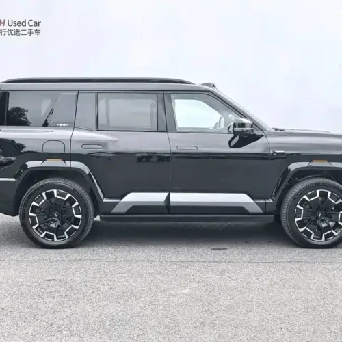 900x675_0_q87_c42_autohomecar__ChxpWGkv2j2AE398AAS2s56GiKQ689.jpg.webp Used BYD Leopard 8 2025 Zhiyong flagship version 7 seats