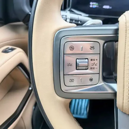 900x675_0_q87_c42_autohomecar__ChxpWGkv2j6AIKPHAAJb2eXmPLw032.jpg.webp Used BYD Leopard 8 2025 Zhiyong flagship version 7 seats