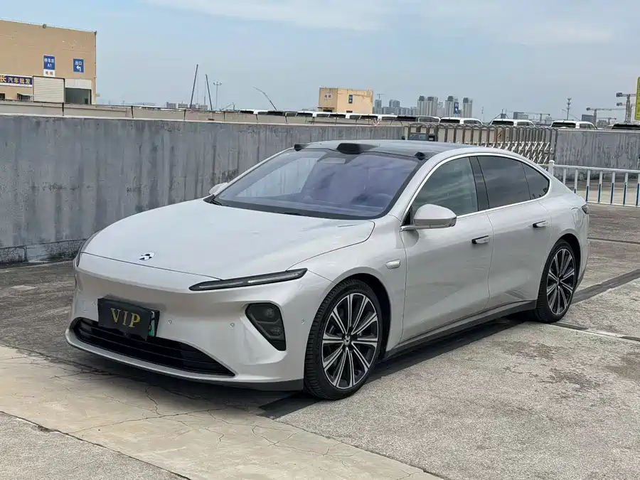 900x675_0_q87_c42_autohomecar__ChxpWGkvz6uAFDRbAAbzKZt_6uU777.jpg.webp Used NIO ET7 2024 75kWh Executive Signature Edition