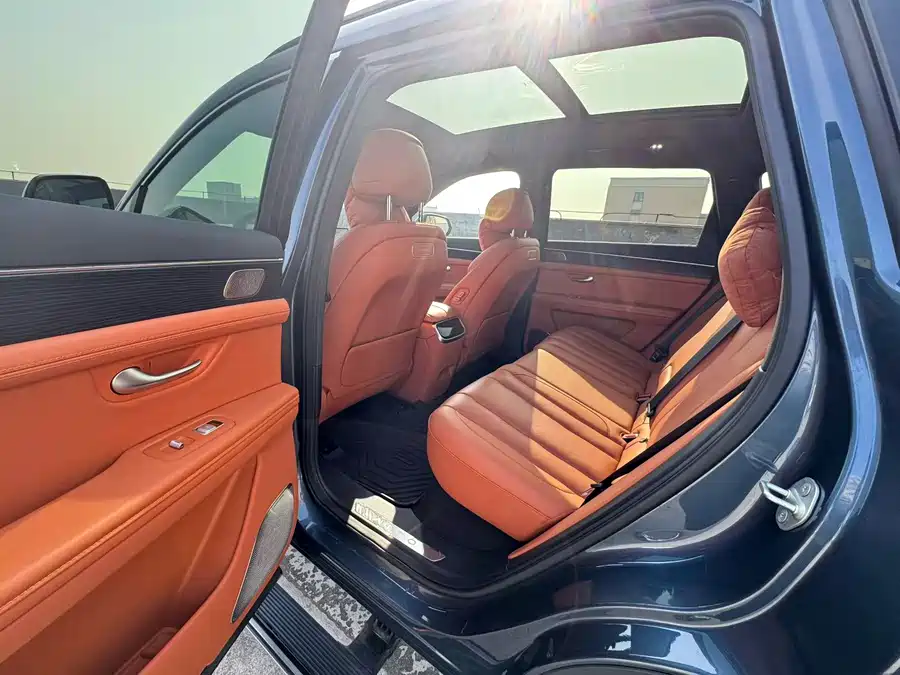 Used HUAWEI AITO M7 2024 1.5T Intelligent Driving Four-wheel Drive Ultra Version 5 Seats