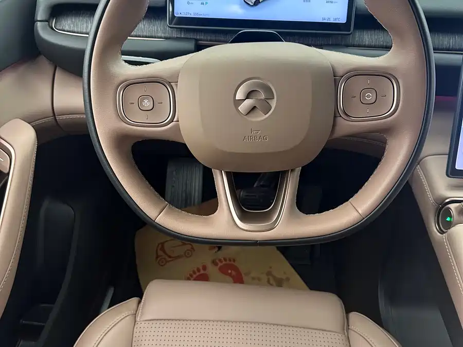 Used NIO ES6 2024 model 75kWh