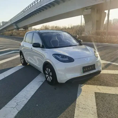 Used Wuling Bingo 2023 model 333km Yuexiang+ model