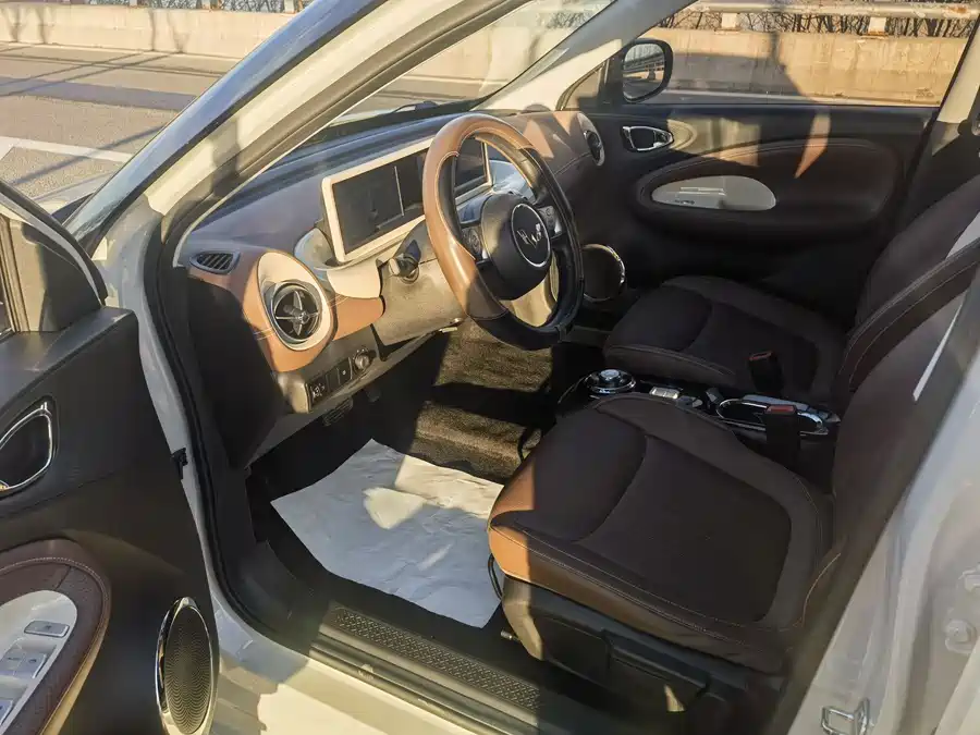 Used Wuling Bingo 2023 model 333km Yuexiang+ model