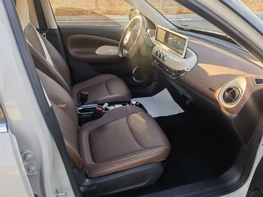 Used Wuling Bingo 2023 model 333km Yuexiang+ model