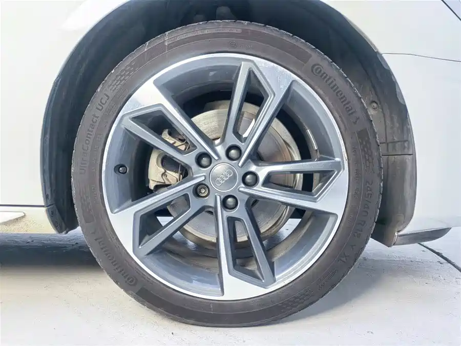 Used Audi A4L 2020 40 TFSI Fashionable and Elegant