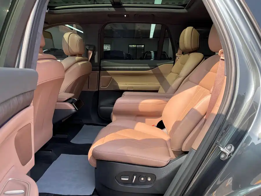 Used NIO ES8 2023 model 75kWh