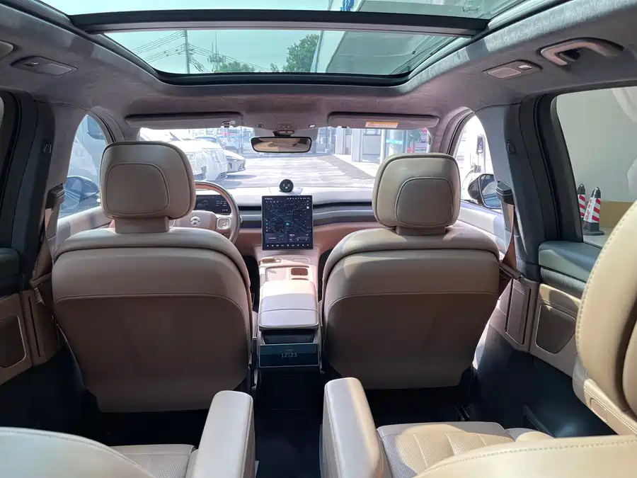 Used NIO ES8 2023 model 75kWh