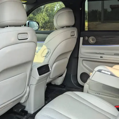 900x675_0_q87_c42_autohomecar__ChxpWGlA356AbXdvAAgrrEDa0Qk069.jpg.webp Used AITO M9 2024 extended range Max version 52kWh 6-seater version