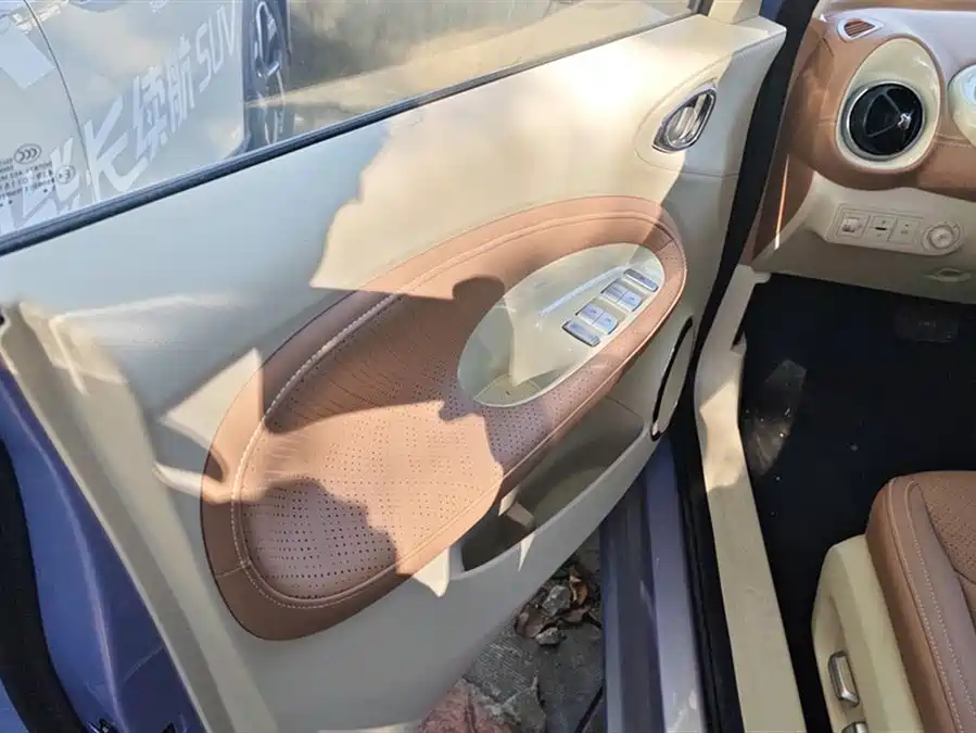 900x675_0_q87_c42_autohomecar__ChxpWGlADWCAMk-wAAGXpHCxWy8611.jpg.webp Used Wuling Bingo 2025 model 410km Lingxi exclusive model