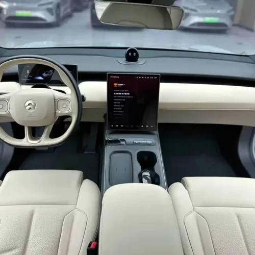 900x675_0_q87_c42_autohomecar__ChxpWGlBEmqACD6VAAbW89_24tw152.jpg.webp Used NIO ET5T 2024 model 75kWh Touring