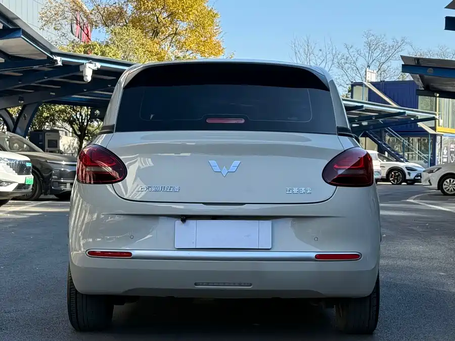 Used Wuling Bingo 2023 model 203km light model