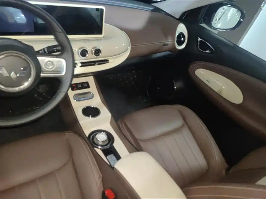 Used Wuling Bingo 2024 model 333km Lingxi Internet model