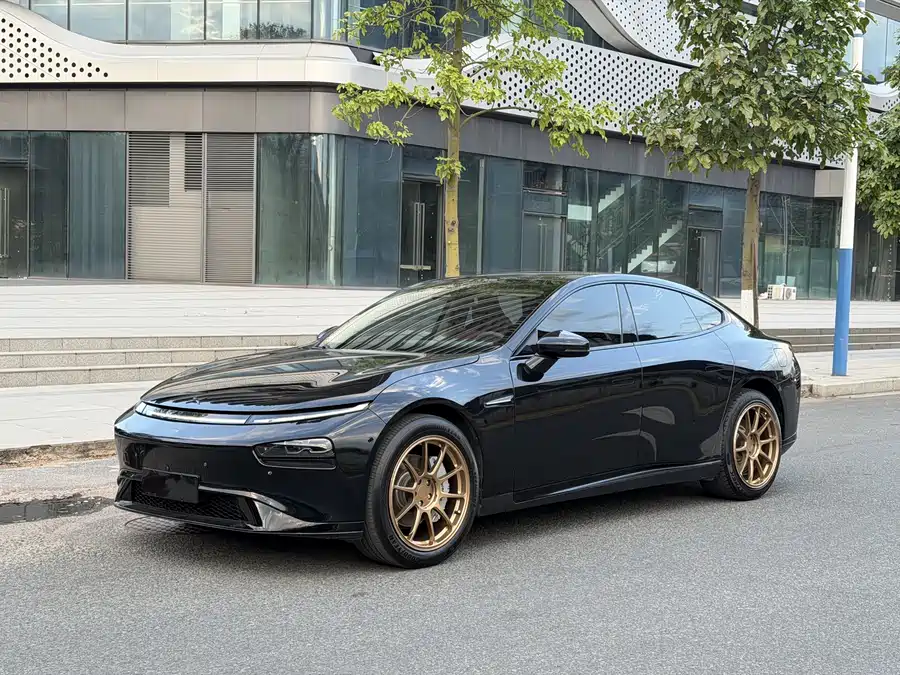 900x675_0_q87_c42_autohomecar__ChxpWGlCTZKAAi5nAA5CIBtJYOk552.jpg.webp Used Xpeng P7 2020 model 670N