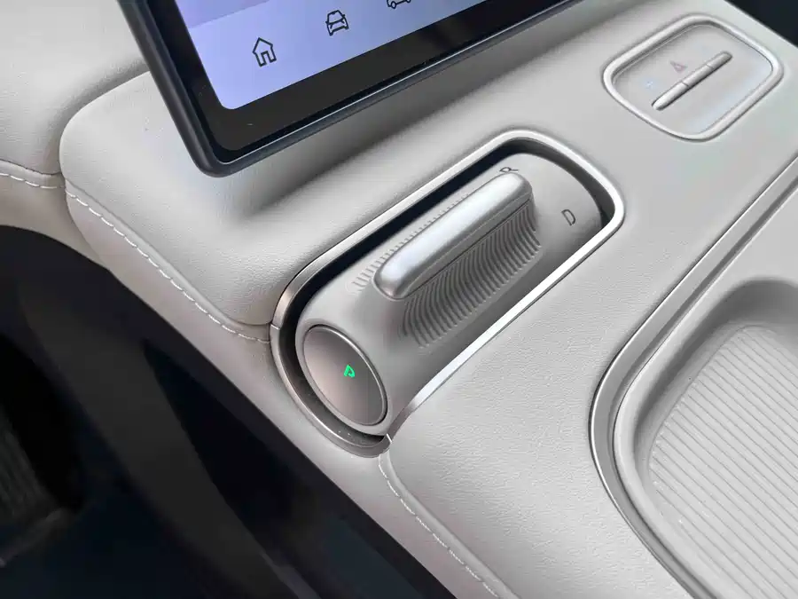 900x675_0_q87_c42_autohomecar__ChxpWGlCXcCAMtKqAAPdNBn1WXU316.jpg.webp Used NIO ES6 2024 model 75kWh