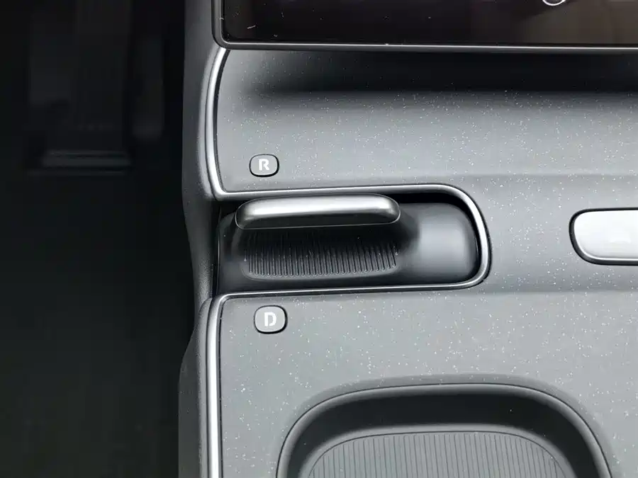 900x675_0_q87_c42_autohomecar__ChxpWGlCgyeAT6XlAAFkb8y1R84995.jpg.webp Used NIO ET5T 2024 model 75kWh Touring