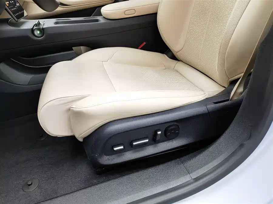 900x675_0_q87_c42_autohomecar__ChxpWGlCgyqAeXLPAAGqHYxm3ac691.jpg.webp Used NIO ET5T 2024 model 75kWh Touring