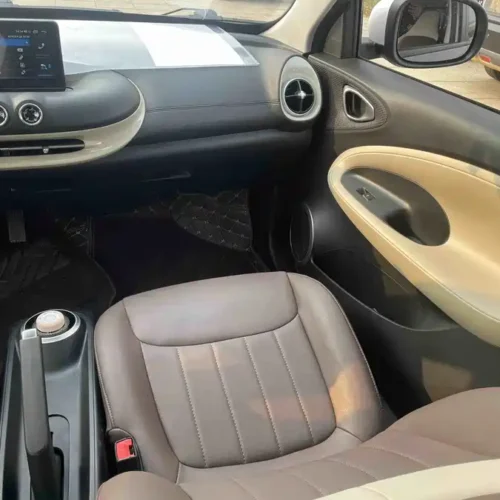 900x675_0_q87_c42_autohomecar__ChxpWGlCkqeAHOZIAATTKa72nfk952.jpg.webp Used Wuling Bingo 2023 model 203km comfortable model