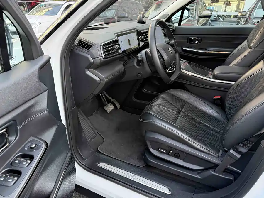 900x675_0_q87_c42_autohomecar__ChxpWGlDMq6AAsT3AAe6MJVMcoc999.jpg.webp Used NIO ES8 2022 100kWh seven-seater version