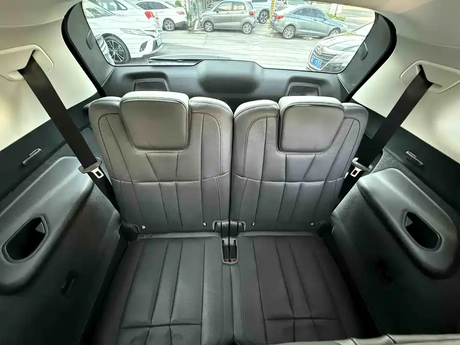 900x675_0_q87_c42_autohomecar__ChxpWGlDMrWAR58DAASqk-mDmJI046.jpg.webp Used NIO ES8 2022 100kWh seven-seater version