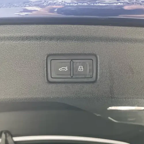 900x675_0_q87_c42_autohomecar__ChxpWGlDXm6AY8VsAAkgh1bHB4s042.jpg.webp Used Audi A5 (imported) 2019 Sportback 45 TFSI quattro sporty