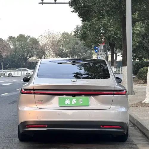 900x675_0_q87_c42_autohomecar__ChxpWGlDZBaADzsfAAkcaa3ImVE766.jpg.webp Used NIO ET7 2023 100kWh Signature Edition