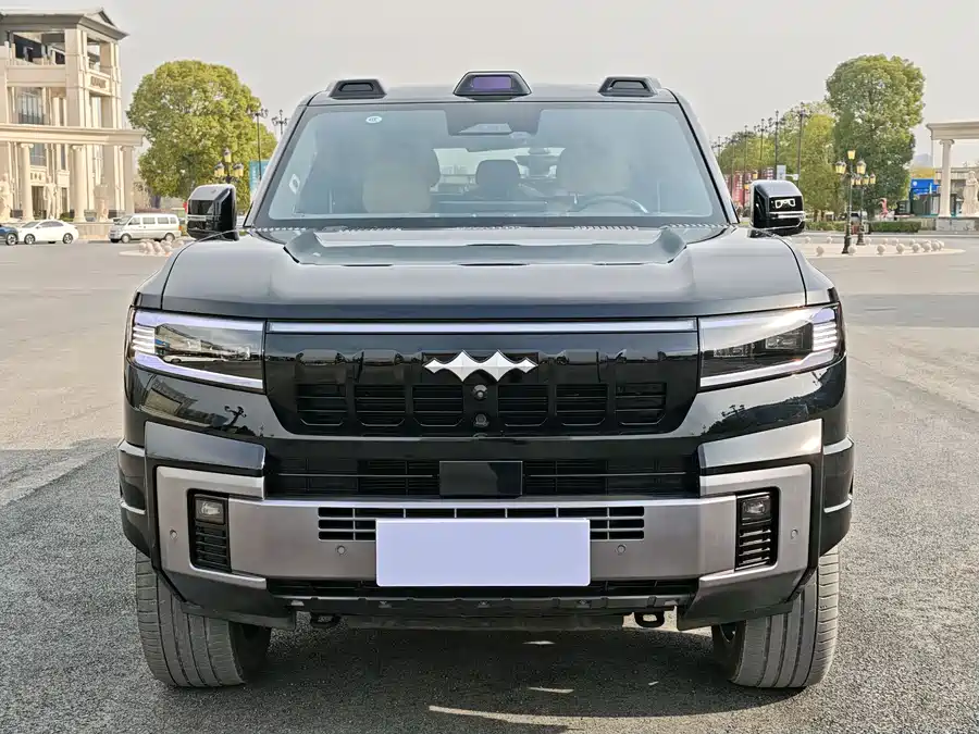 900x675_0_q87_c42_autohomecar__ChxpWGlDZbCAWxpVAAg-Q3T1afw516.jpg.webp Used BYD Leopard 8 2025 Zhiyong flagship version 7 seats