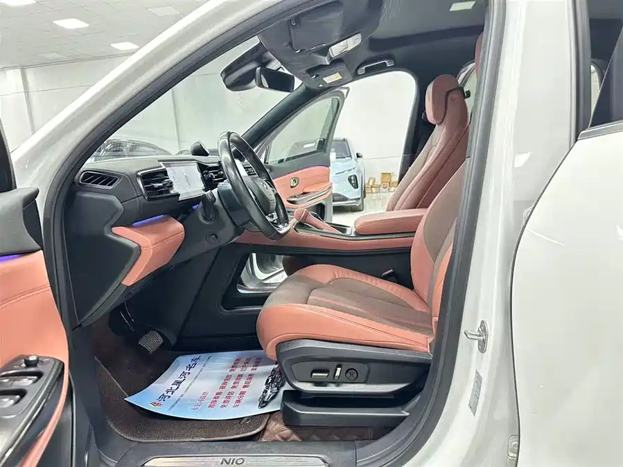 900x675_0_q87_c42_autohomecar__ChxpWGlDaASAVv0AAAIIAm8TPJ8950.jpg.webp Used NIO EC6 2020 605KM Sports Edition