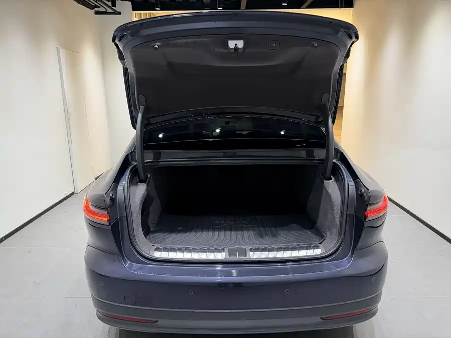 900x675_0_q87_c42_autohomecar__ChxpWGlDbYeAA2hpAARaRKTQNeA515.jpg.webp Used NIO ET7 2024 75kWh Executive Edition