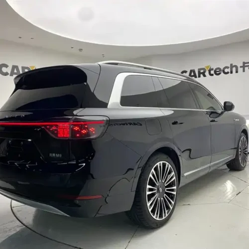 900x675_0_q87_c42_autohomecar__ChxpWGlDuA2AZNfqAAFb-tBoEYQ711.jpg.webp Used AITO M9 2024 extended range Ultra version 52kWh 6-seater version
