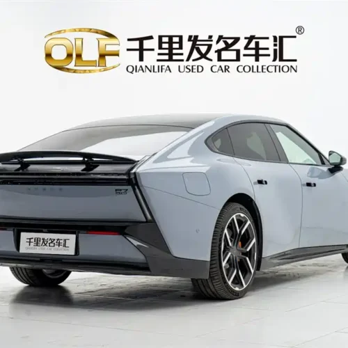 900x675_0_q87_c42_autohomecar__ChxpWGlE9RGAUBVUAAFFAv0asHU774.jpg.webp Used Xpeng P7 2025 702 Long Battery Life Ultra