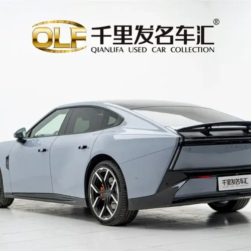 900x675_0_q87_c42_autohomecar__ChxpWGlE9RKACzP5AAE4AfMdgsM704.jpg.webp Used Xpeng P7 2025 702 Long Battery Life Ultra