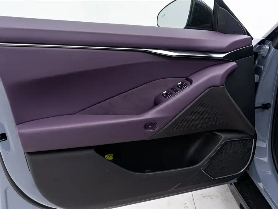 900x675_0_q87_c42_autohomecar__ChxpWGlE9SuAN7EnAAEr1bBlAmI378.jpg.webp Used Xpeng P7 2025 702 Long Battery Life Ultra