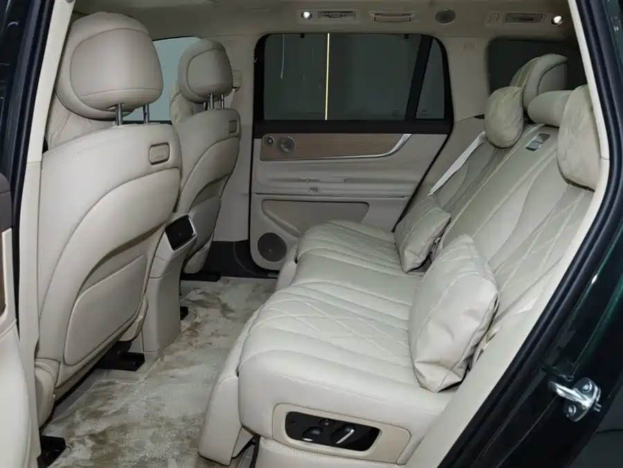 900x675_0_q87_c42_autohomecar__ChxpWGlEyo2AGMaZAAFha1KpJNU780.jpg.webp Used AITO M9 2024 extended range Ultra version 52kWh 5-seater version