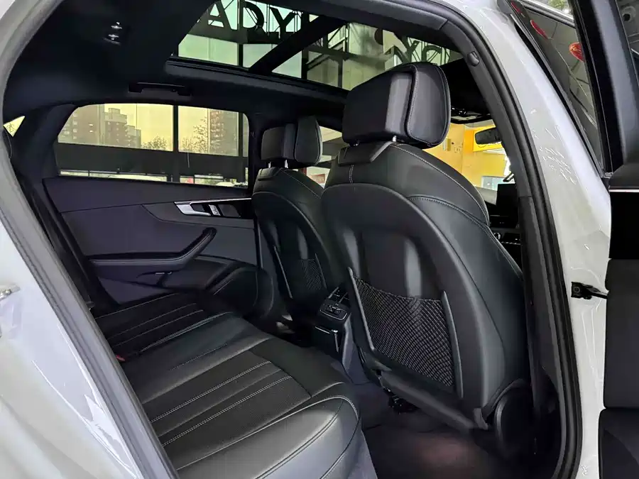 Used Audi A4L 2024 40 TFSI luxury and dynamic model