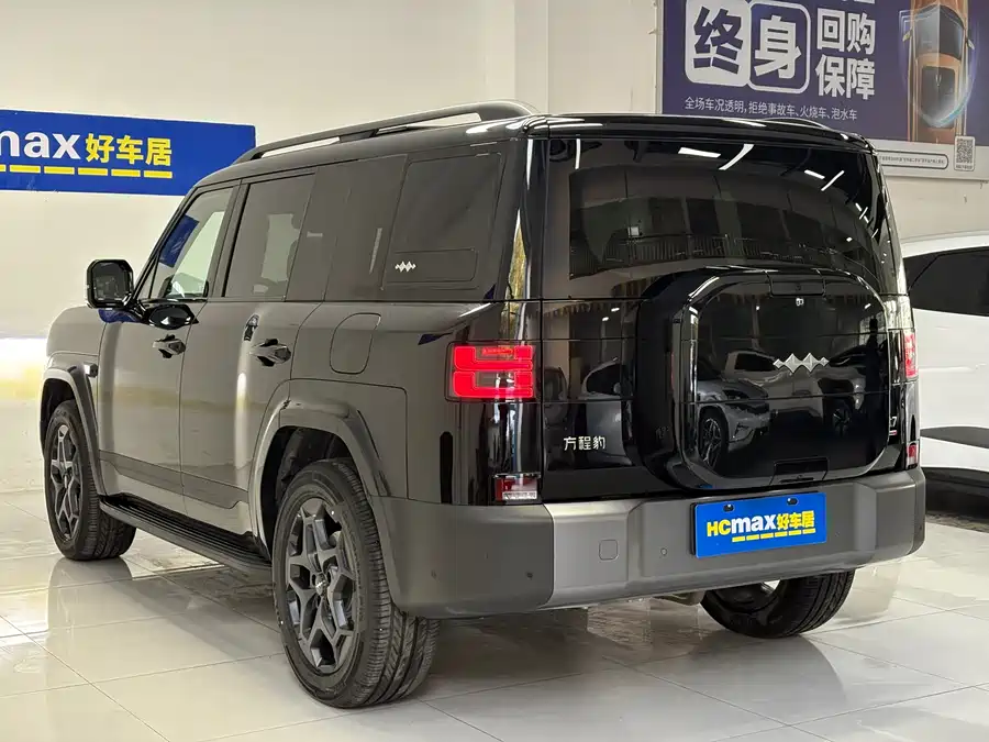 900x675_0_q87_c42_autohomecar__ChxpWGlFCU6Ad5i3AAhYGk0Se78669.jpg.webp Used BYD Leopard Titanium 7 2025 190KM four-wheel drive Ultra version