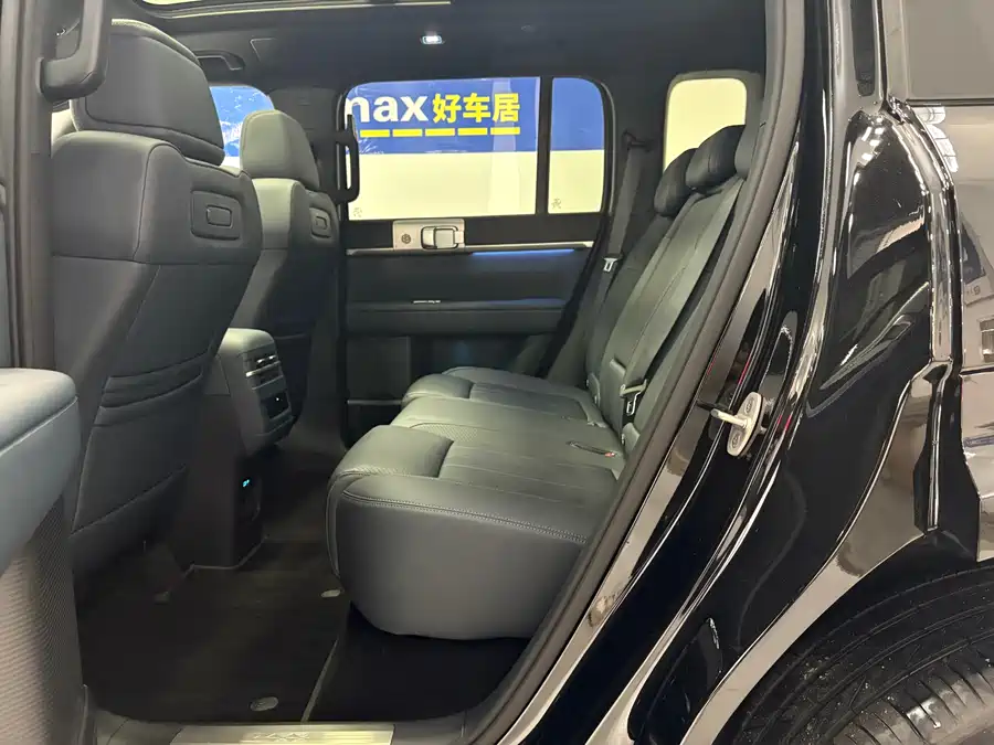 900x675_0_q87_c42_autohomecar__ChxpWGlFCVGABJ71AAfpeGl2bH8973.jpg.webp Used BYD Leopard Titanium 7 2025 190KM four-wheel drive Ultra version