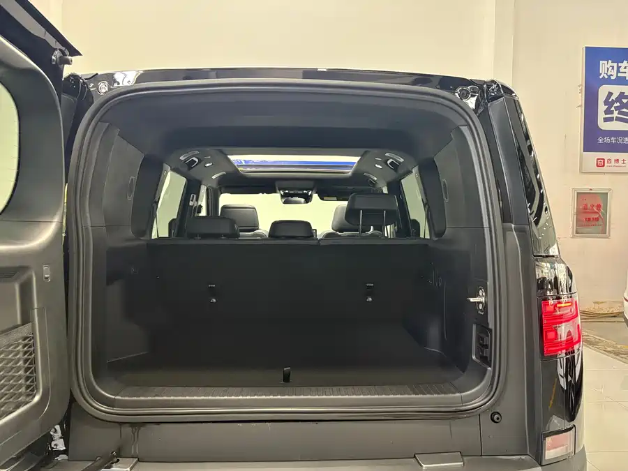 900x675_0_q87_c42_autohomecar__ChxpWGlFCVqAJjmZAAdkGG_ALKg702.jpg.webp Used BYD Leopard Titanium 7 2025 190KM four-wheel drive Ultra version