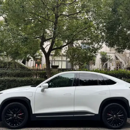 900x675_0_q87_c42_autohomecar__ChxpWGlFDByAU6S8ABEeSoyHKwo208.jpg.webp Used NIO EC6 2020 430KM Sports Edition